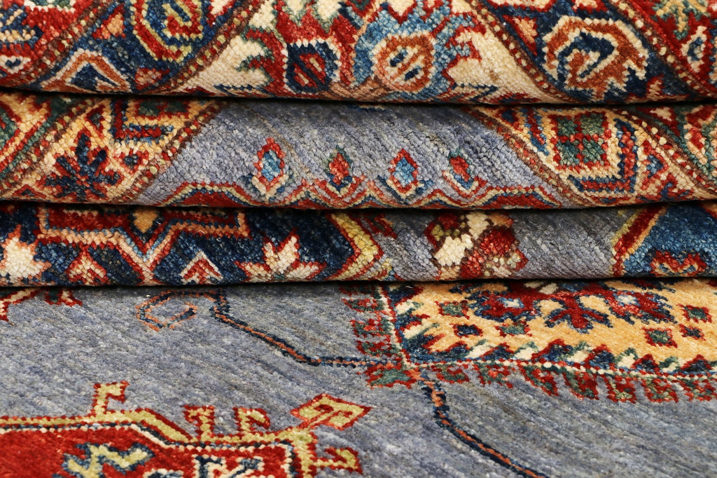 Kazak tapijt maat: 346x247