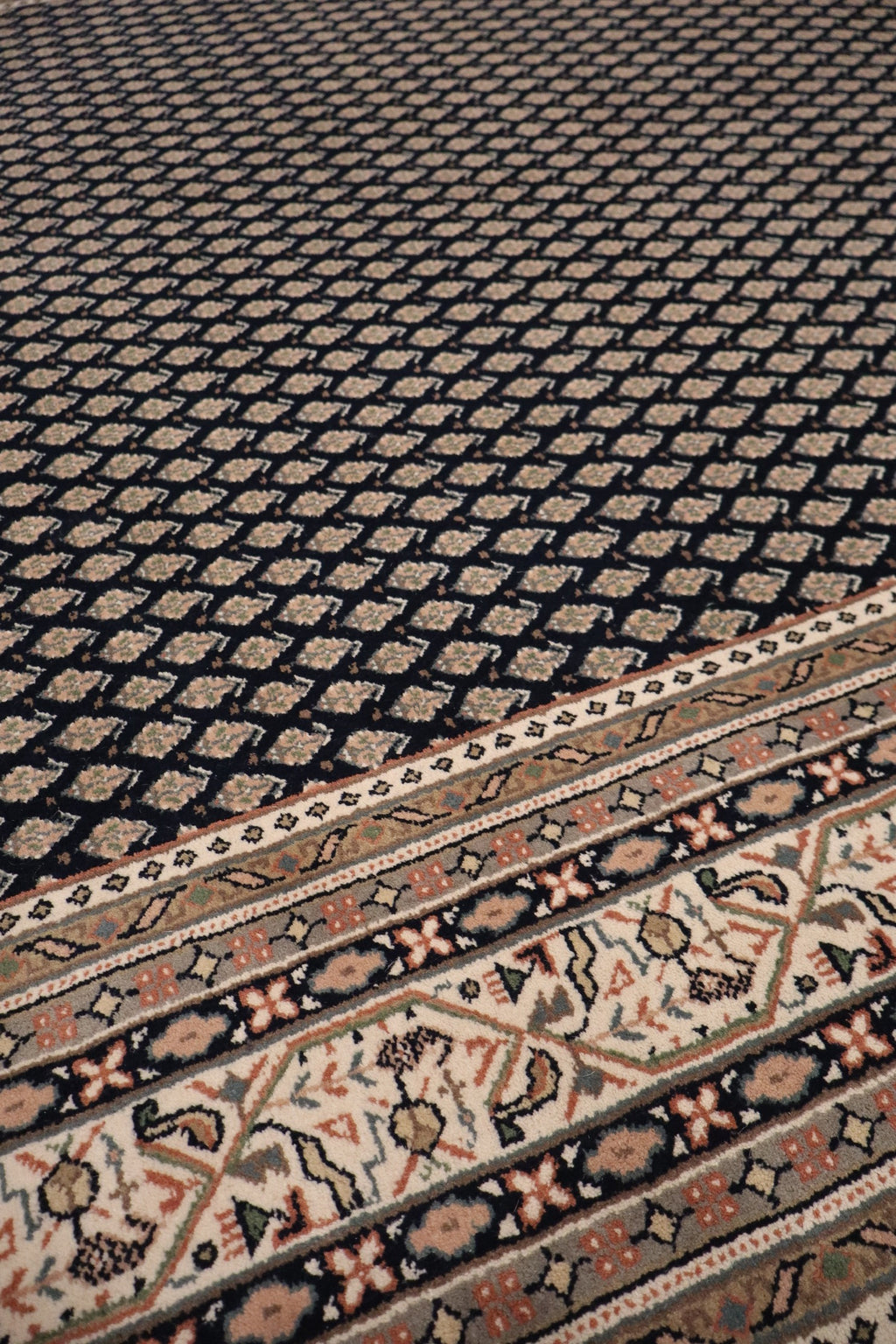 Mir tapijt maat: 306x201