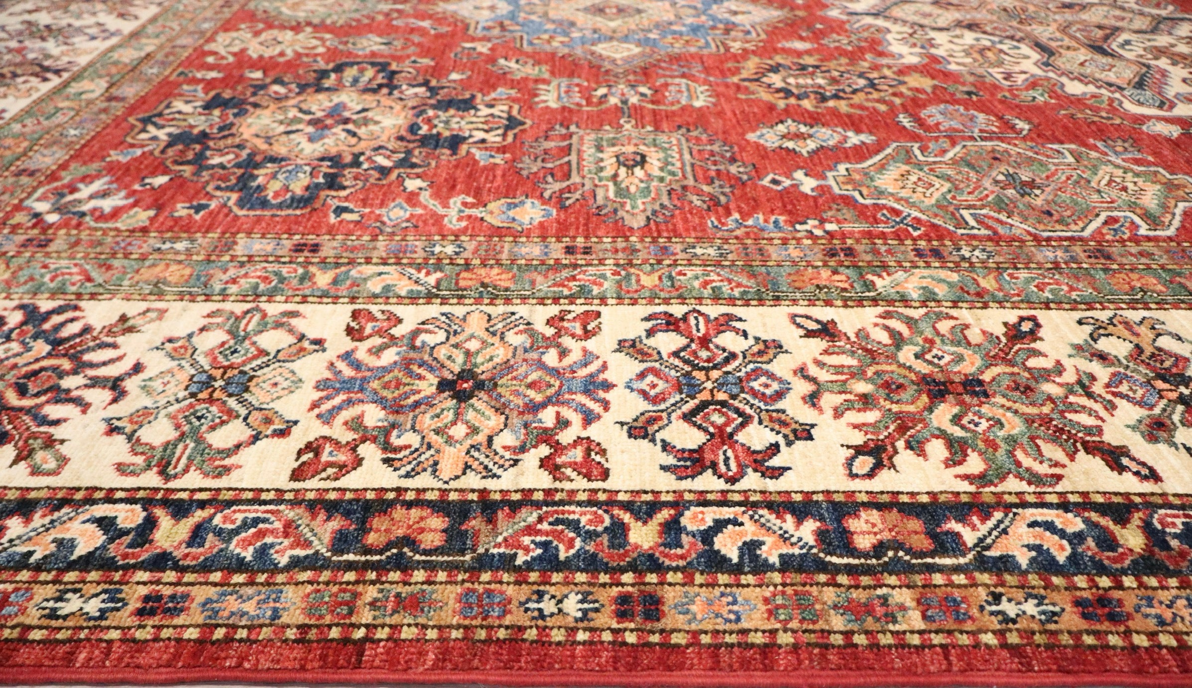 Feraghan tapijt maat: 312x257