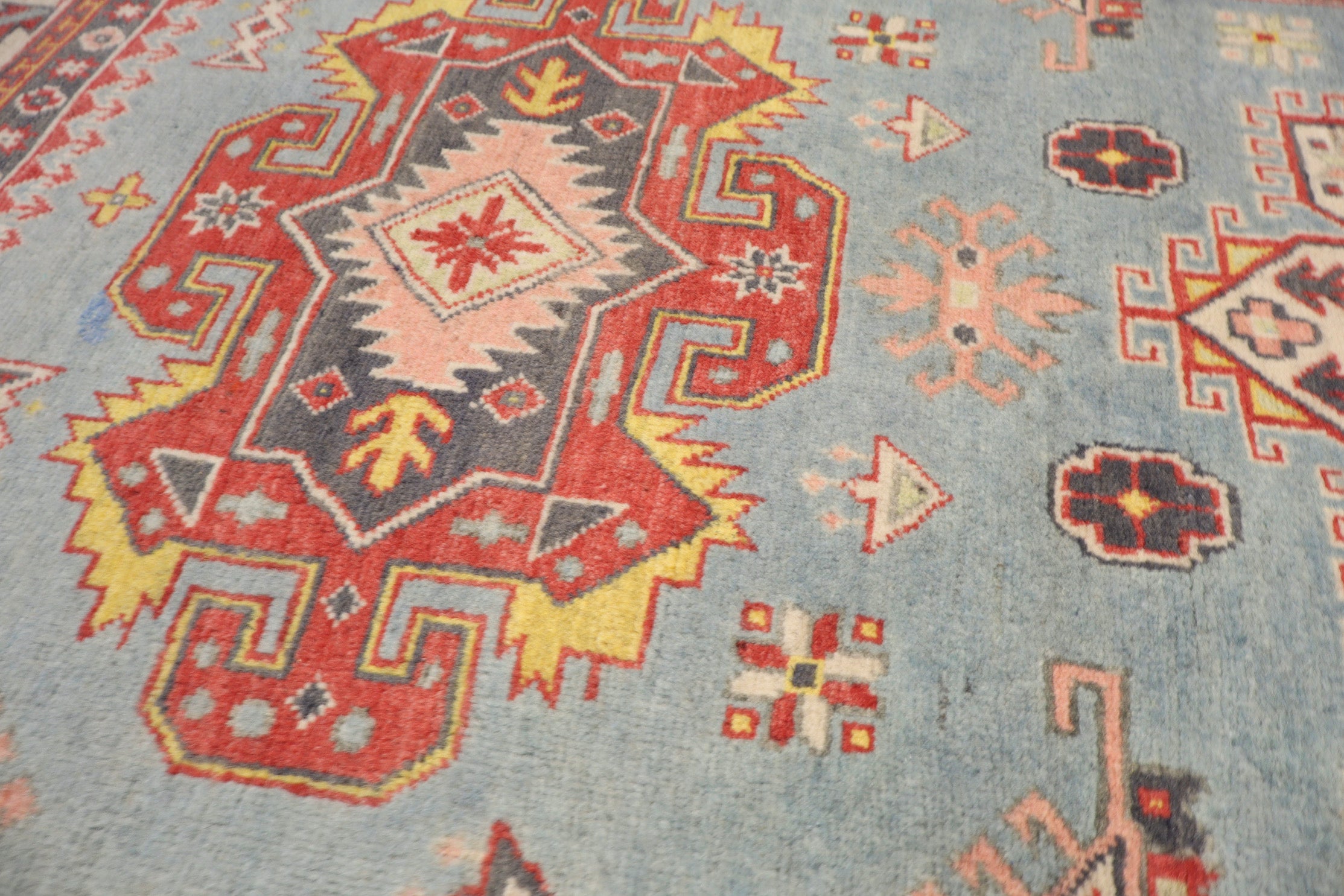 Kazak pastel tapijt maat: 240x170