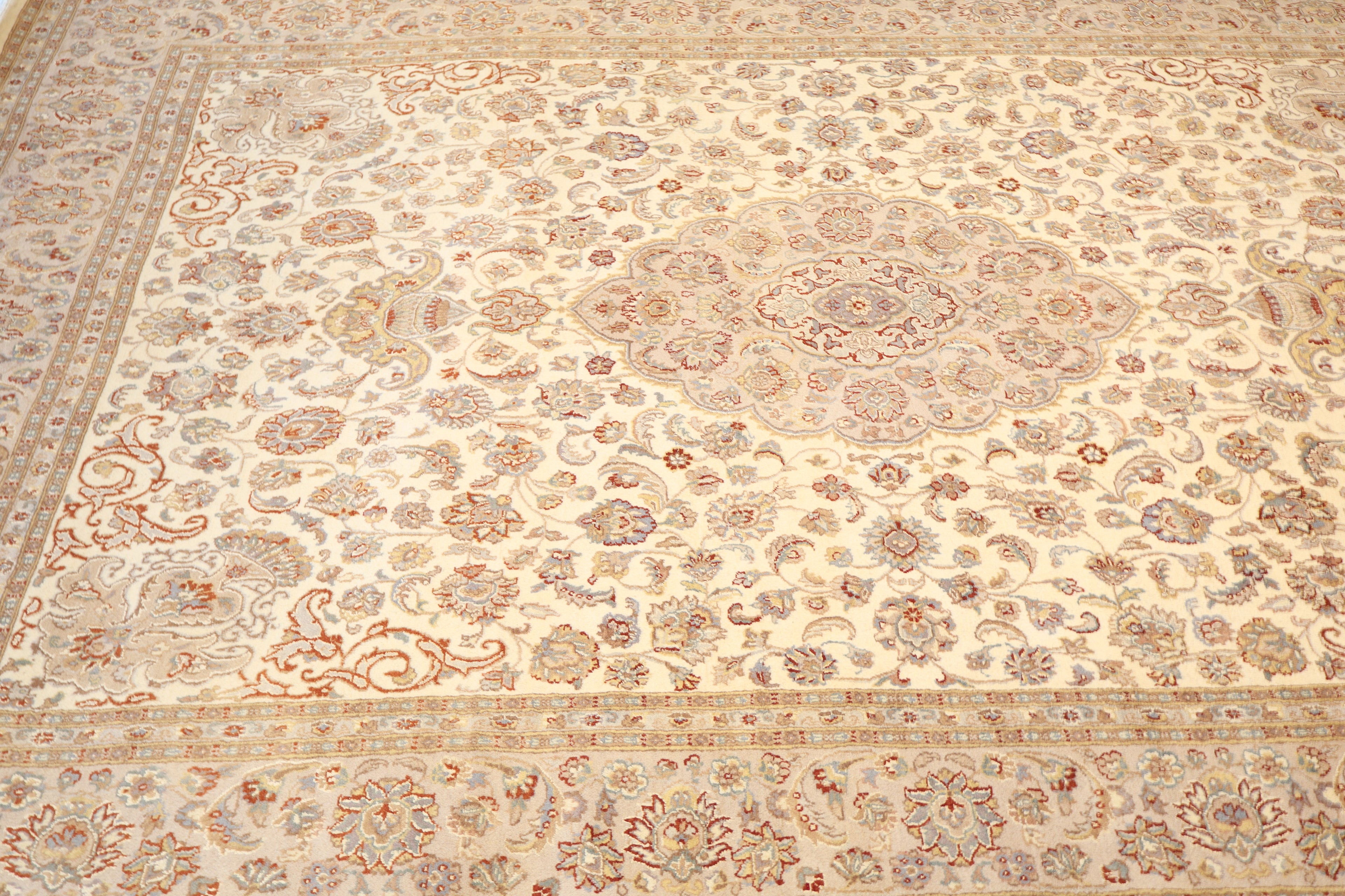 Kashan tapijt maat: 338x243