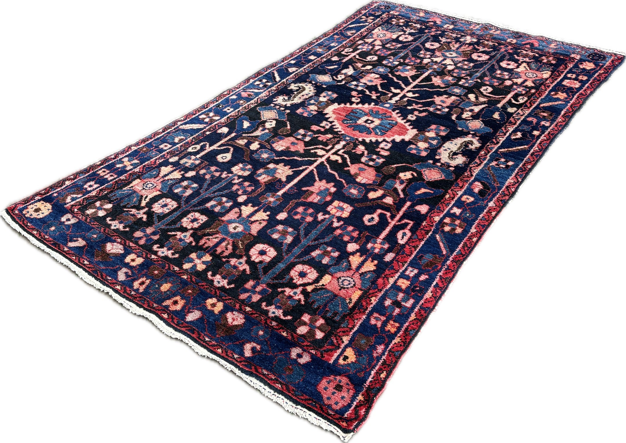 Hamadan Retro tapijt Maat: +/- 130x200