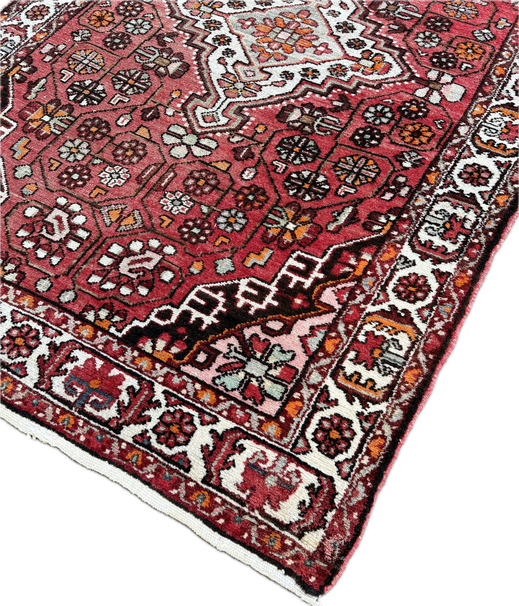 Mehreban retro tapijt Maat: +/- 180x120