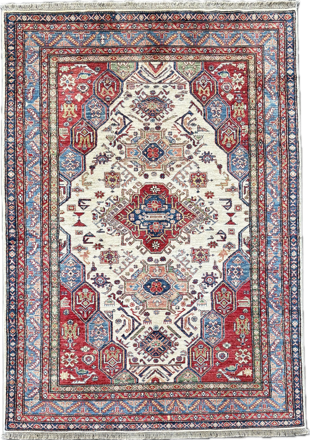 Dagastan tapijt maat: 239x170