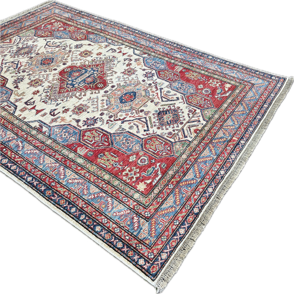 Dagastan tapijt maat: 239x170