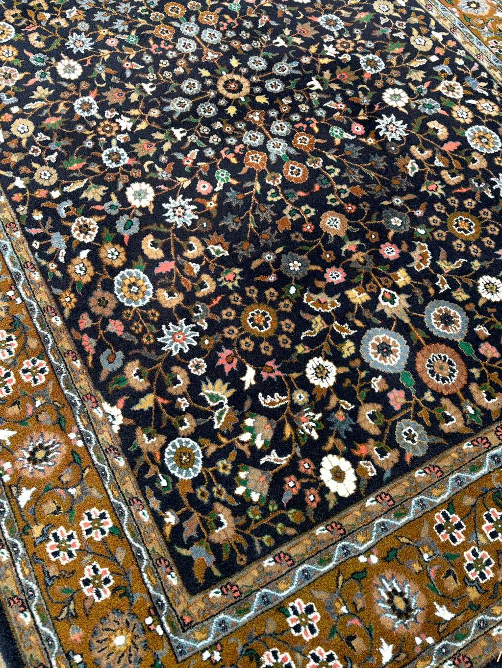 Veramin tapijt maat:292x201