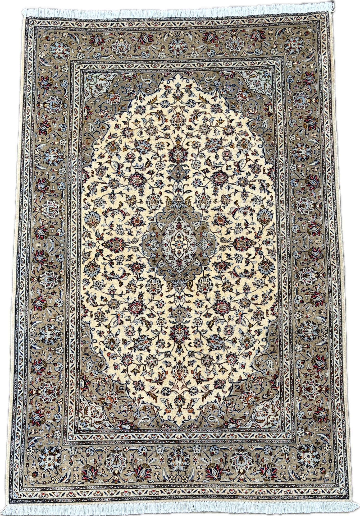 Kaschmar tapijt maat: 310x198