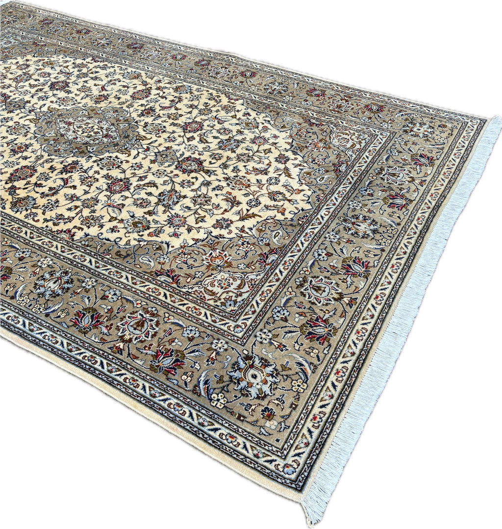 Kaschmar tapijt maat: 310x198