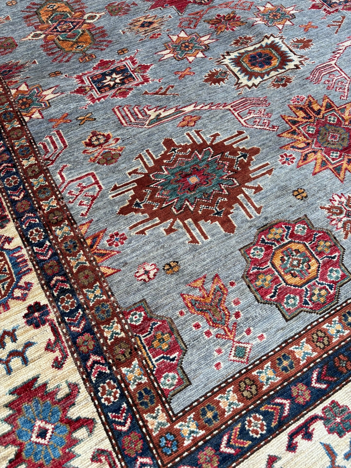 Kazak tapijt maat: 293x182